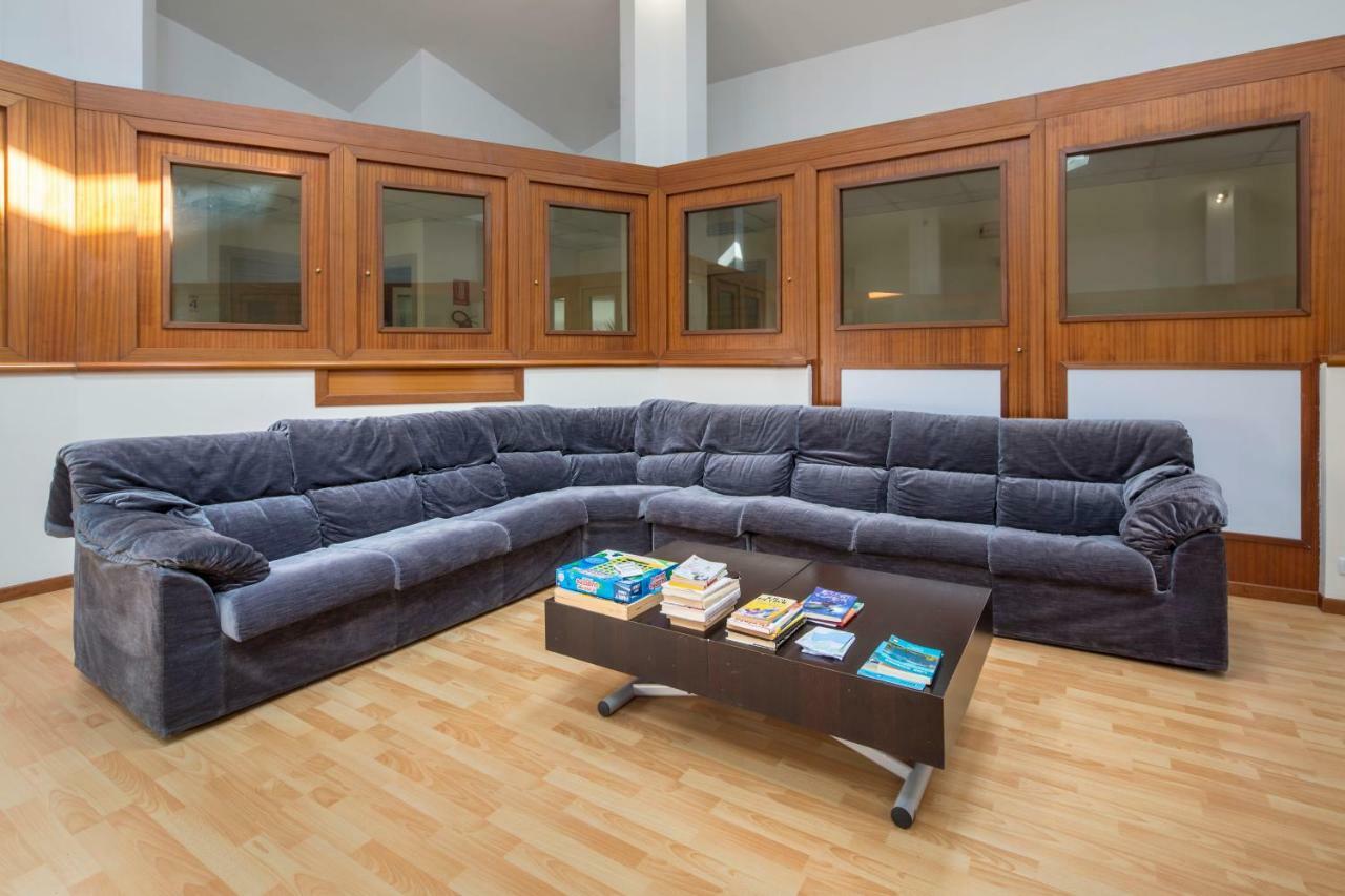 Cristal Lake Affittacamere Ispra Ngoại thất bức ảnh